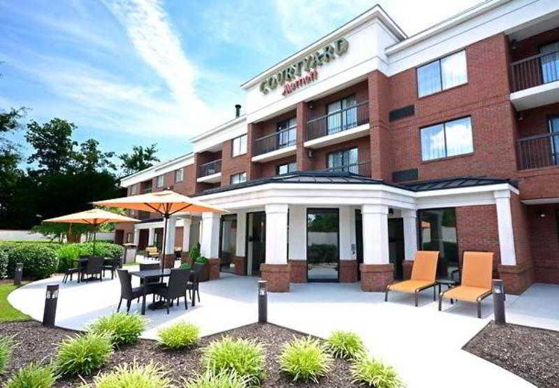 Courtyard Newport News Yorktown Hotel Ngoại thất bức ảnh