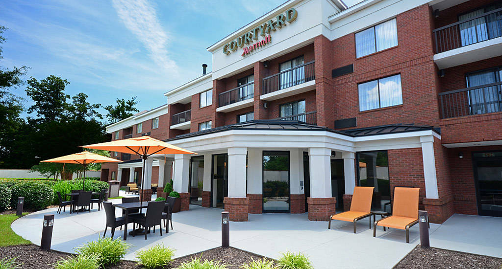 Courtyard Newport News Yorktown Hotel Ngoại thất bức ảnh